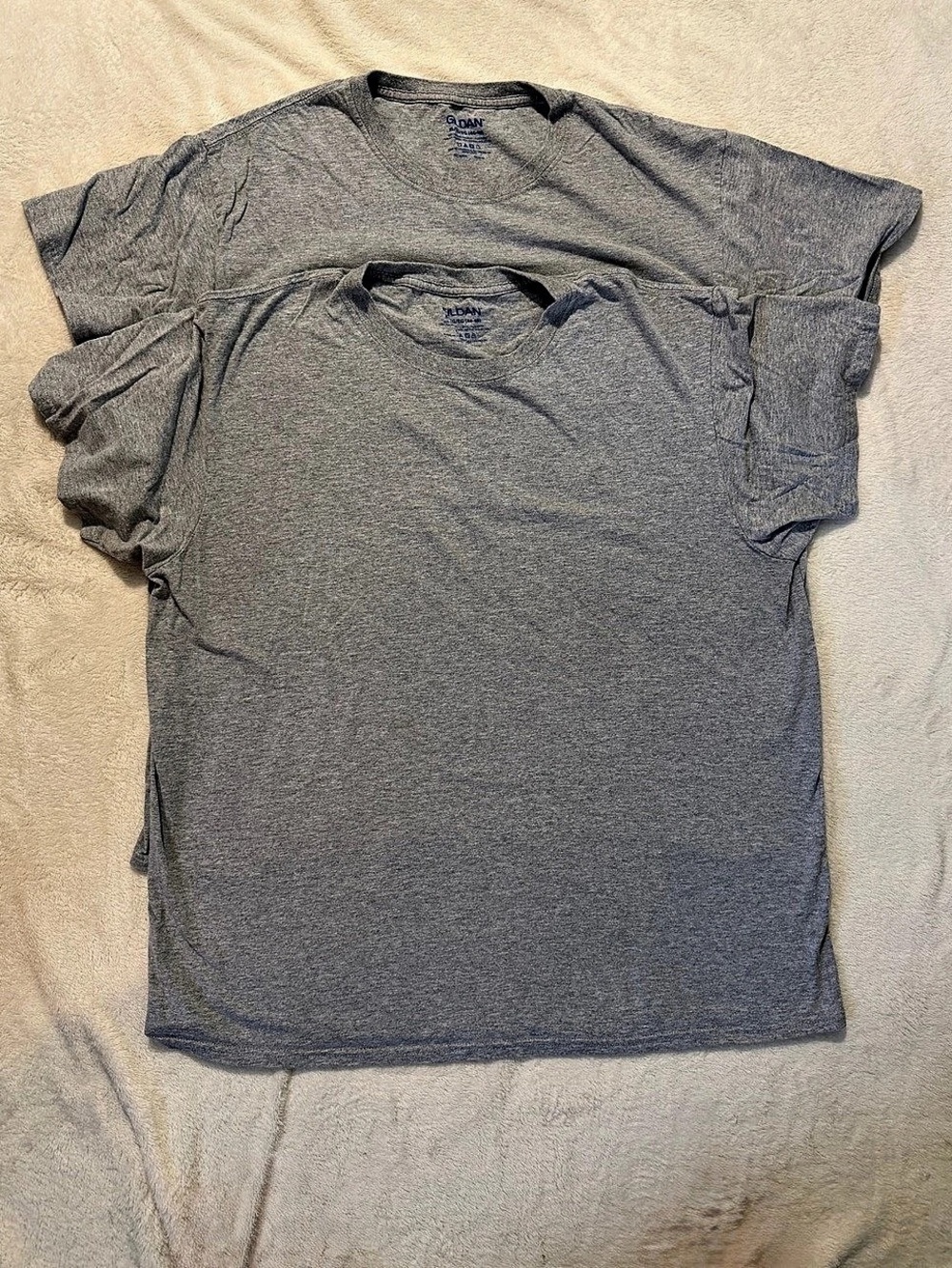 2 Gildan Ultra Cotton T-Shirt Sport Grey Short Sleeve Tee